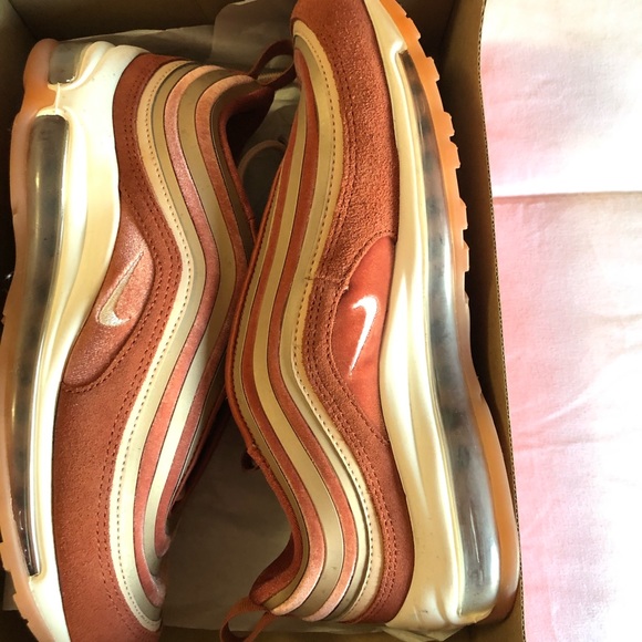 dusty peach air max 97